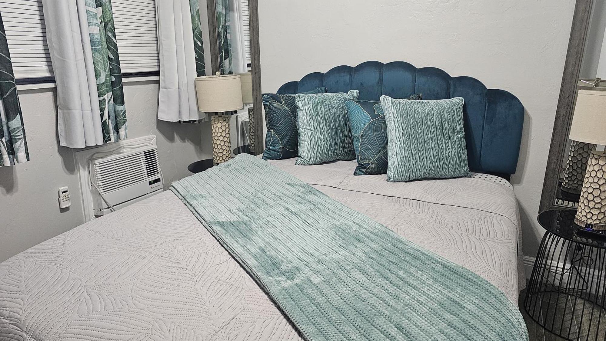 Big Tv Apartment 5 Miles From Hard Rock Casino 好莱坞 外观 照片